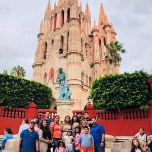 Meet your Posher, Tomas